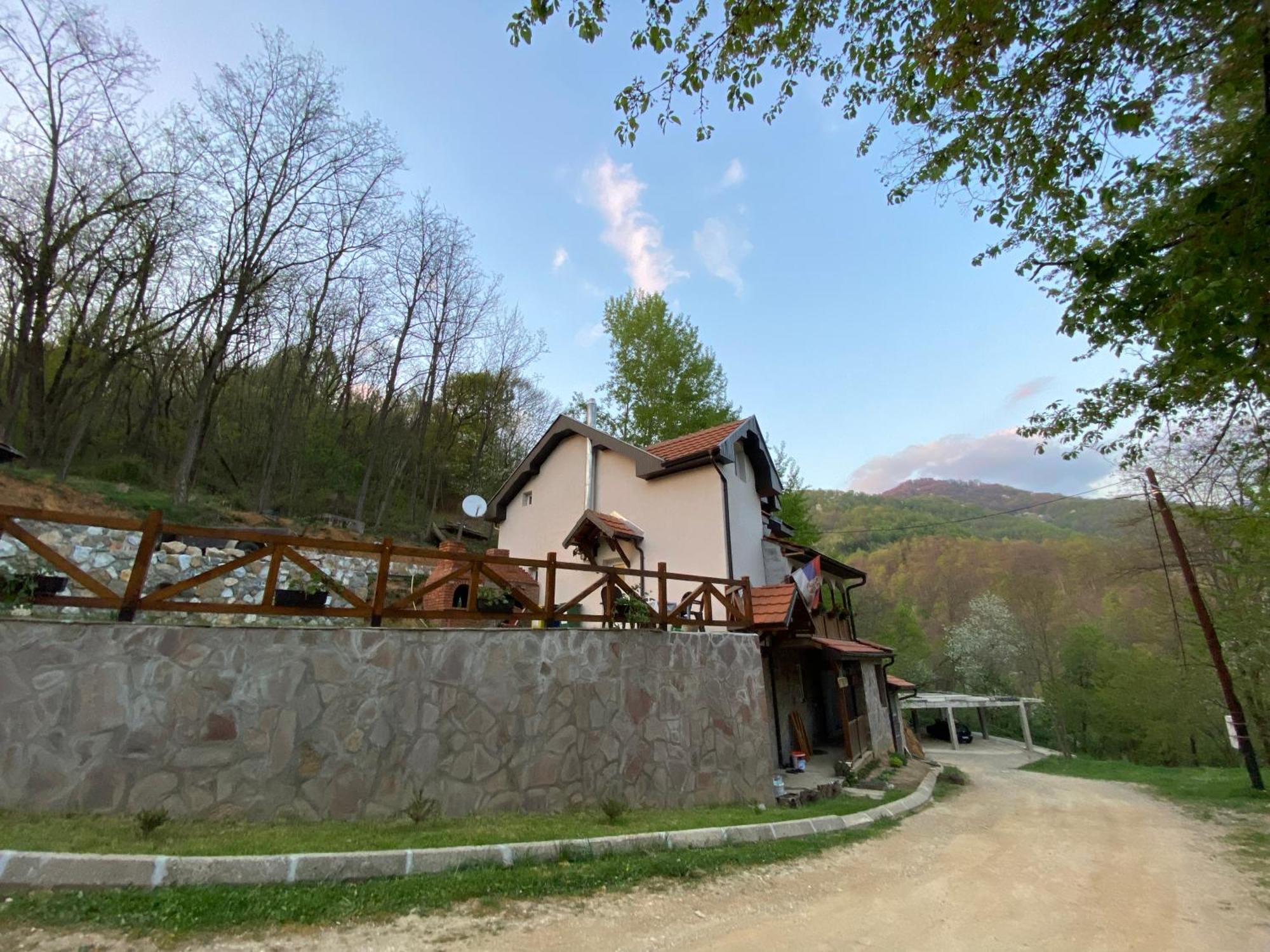 Kuca Za Odmor ,,Balkan” Crni Vrh ภายนอก รูปภาพ